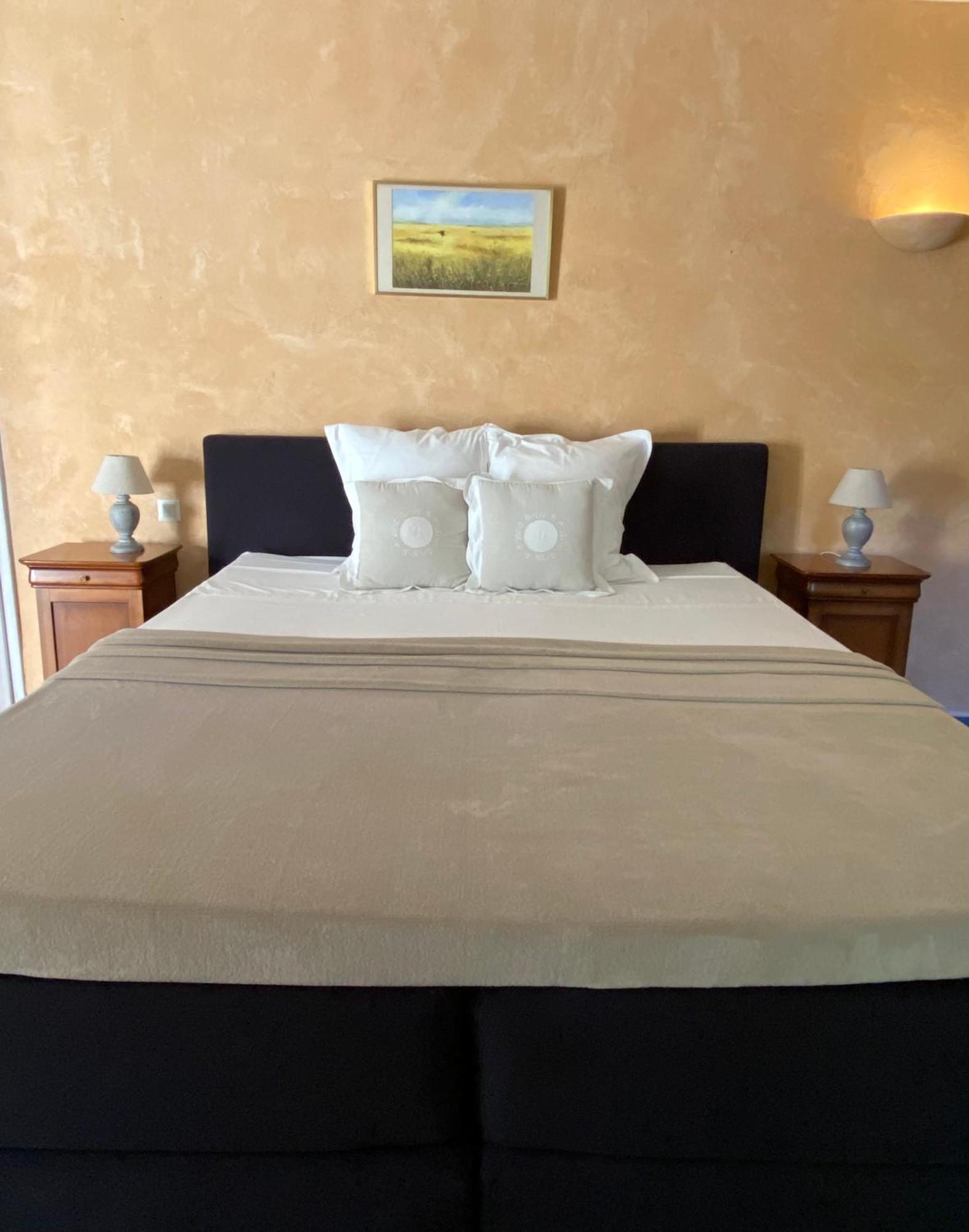 Le Moulin De Montsegur Bed & Breakfast ภายนอก รูปภาพ