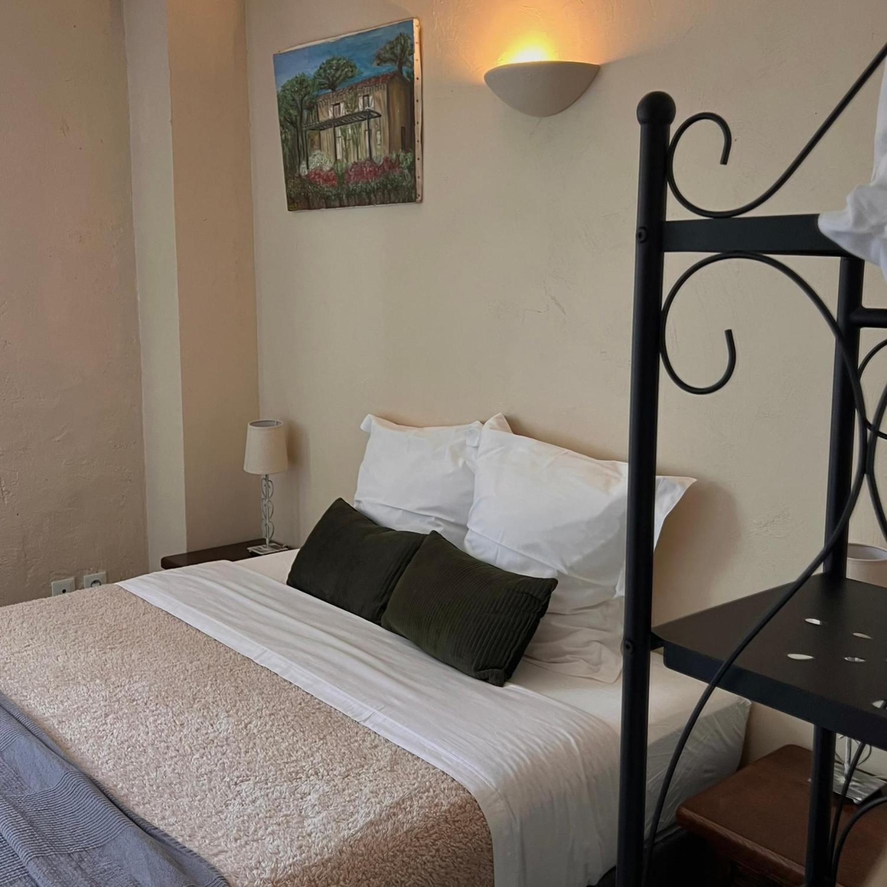 Le Moulin De Montsegur Bed & Breakfast ภายนอก รูปภาพ